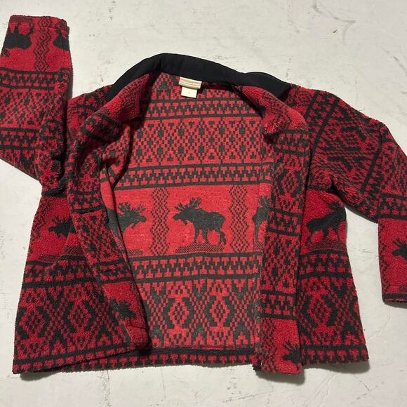 **David Paul New York Sweater Jacket - Red Fleece with Moose Design** - Picture 2 of 4
